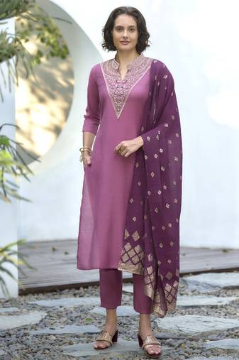 Women's Gorgeous Vatican Embroidery Straight Kurta with Pant And Dupatta Set