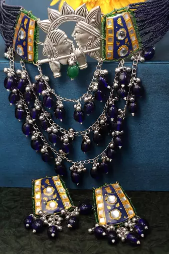 Neela aangan chokar with earrings jewellery set