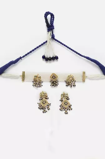 Neela lashkar chokar with earrings jewellery set