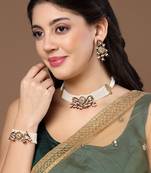 Lal asar chokar with earrings jewellery set