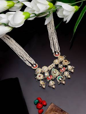 Laal tamanna haar necklace 2