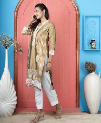 Antique gold embroidered silk straight cut kurta pants 3