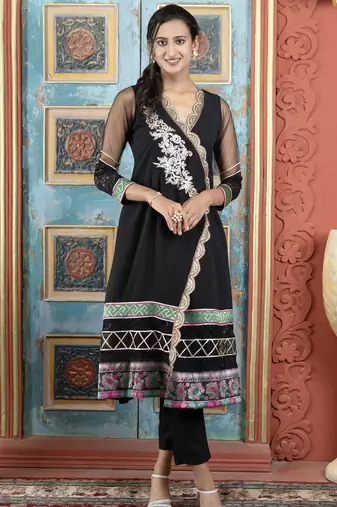 Black embroidered georgette asymmetrical kurta pants