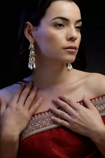 Bagh-e-husn drop earring