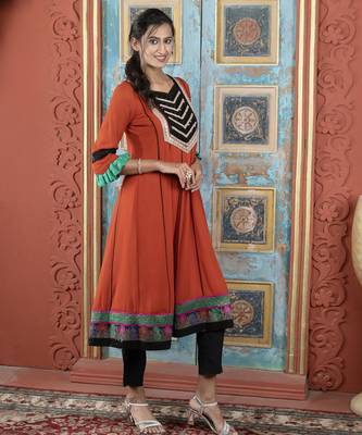 Brown embroidered georgette anarkali kurta pants 3