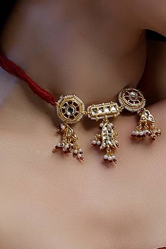 Shola charm haar