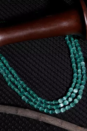 Sabz kahkashan layered necklace
