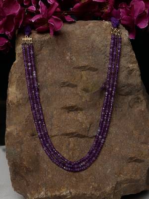 Zulmat charm layered necklace 2