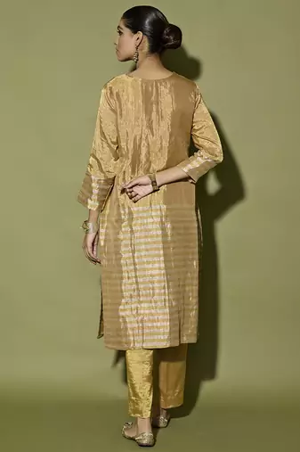 Gold plain tissue kurta with neckline embroidered and pant