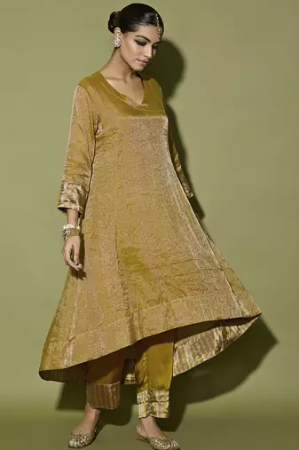 Gold plain satin kurta set