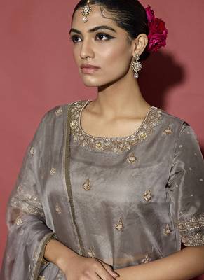 Silver embroidered tissue sharara set 4