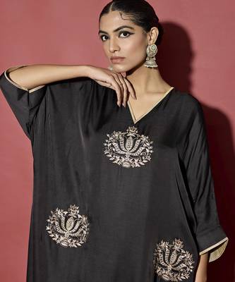 Black embroidered satin kaftan with pant 4