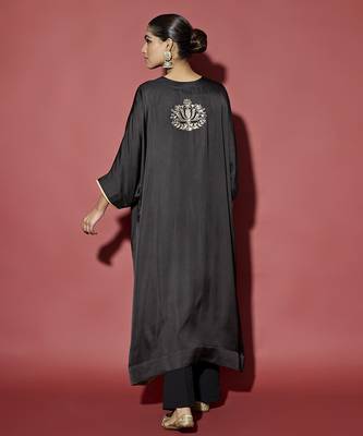 Black embroidered satin kaftan with pant 5