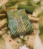 Women's green unstitched handwork jam cotton dress material 