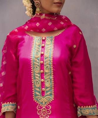Rani pink embroidered silk kurta set 3