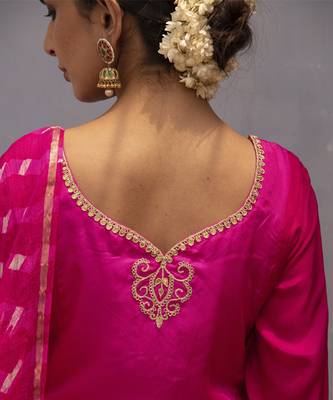 Rani pink embroidered silk kurta set 5