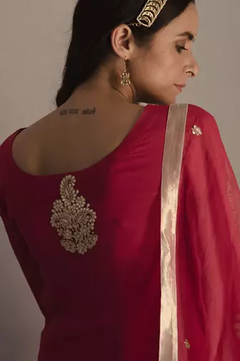 Red embroidered georgette kurta set