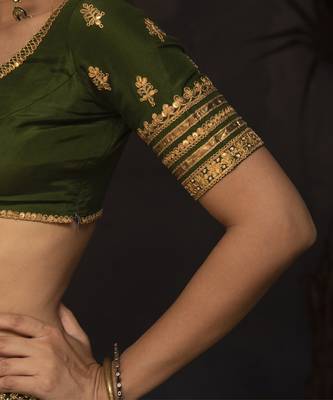 dark green embroidered silk Lehenga 3