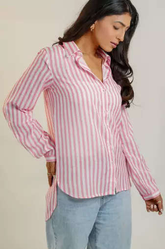 Blue printed satin strped shirt