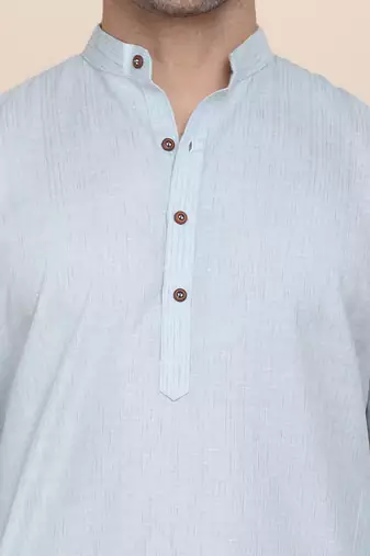 Men solid cotton kurta set