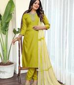 Women's Viscose Slub Embroidered Straight Kurta with Pant And Dupatta Set