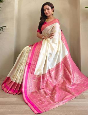 off-white zari weaving saree with blouse 4