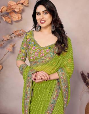 parrot green georgette thread embroidered saree 4