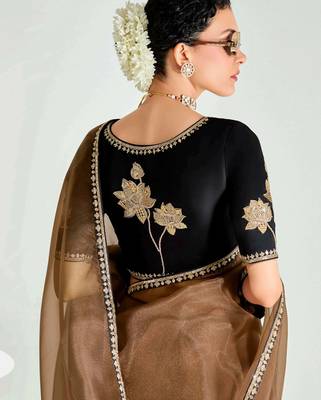 brown border work organza saree with blouse 3
