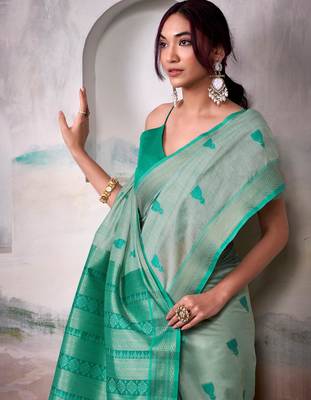 green cotton weaving saree with blouse 3
