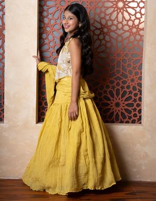 Yellow plain tissue lehenga 3