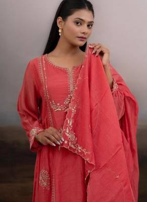 Coral rose gold zardosi kurta set 4