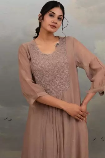 Chiku beaded yoke jaal kurta set