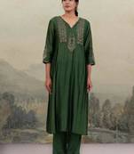 Bottle green kasab buta kurta set