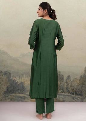 Bottle green kasab buta kurta set 3