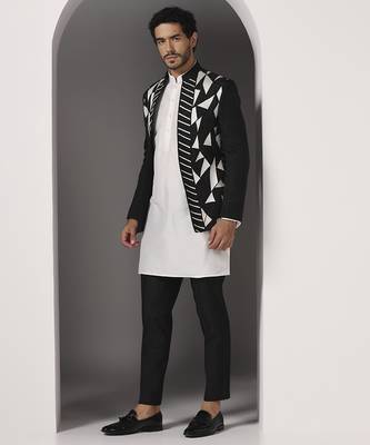 Black embroidered georgette Kurta Set with Jacket 4