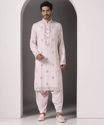 Pink embroidered cotton kurta pajama 1