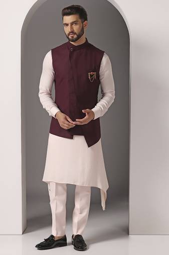 Pink plain cotton kurta set with maroon jacket