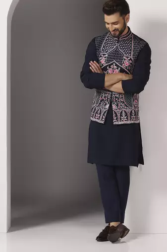 Blue embroidered crepe kurta set with blue embroidered jacket