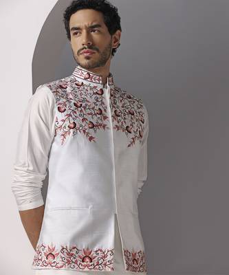 Ivory embroidered silk kurta set with ivory embroidered jacket 2