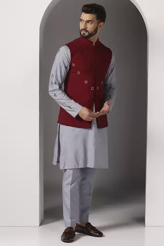 Grey embroidered cotton silk kurta set with maroon embroidered jacket