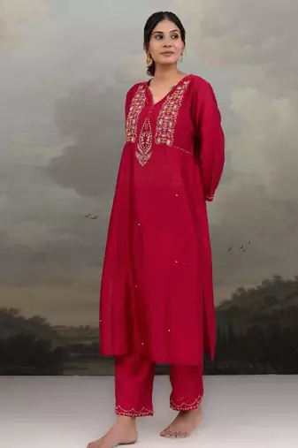Magenta pink beaded buta kurta set