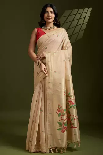 Beige flower thread woven cotton saree with blouse piece