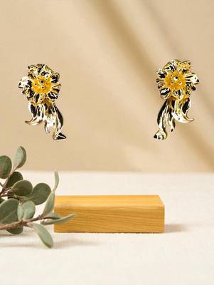 Golden glamour anti tarnish statement floral drape earrings 1