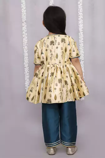Gold printed cotton silk kurta set