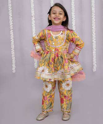 Yellow printed cotton silk kurta set 1