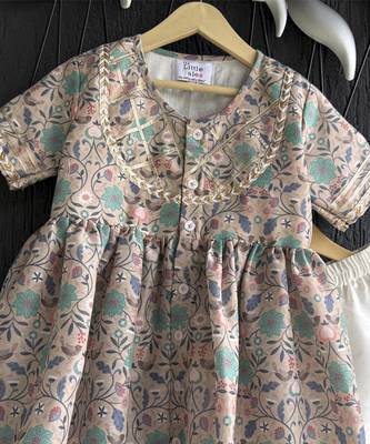 Beige printed cotton silk kurta with pant 2