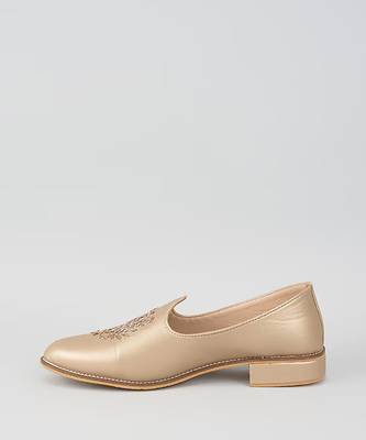 Gold  woven leather mens juttis 3