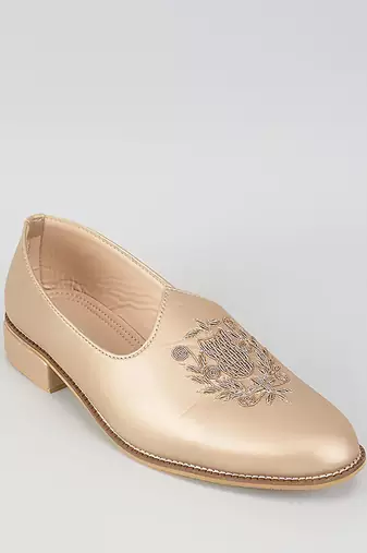 Gold  woven leather mens juttis