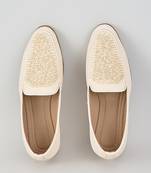 White woven leather mens juttis