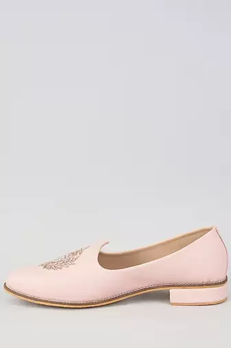 Pink woven leather mens juttis